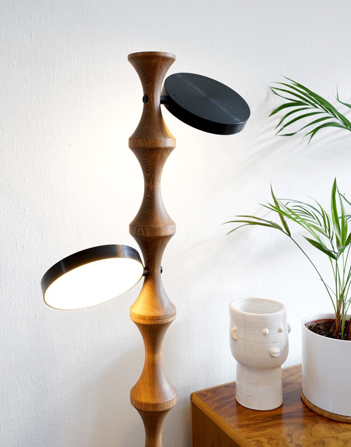 georges_zigrand_turned_wood_castle_lighting